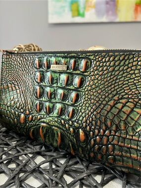 BRAHMIN DAISY SAMBA WRISTLET / CLUTCH NWOT